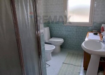 Bagno - Villa Via Rosario Pitrelli
 
86, Caltagirone - foto 12