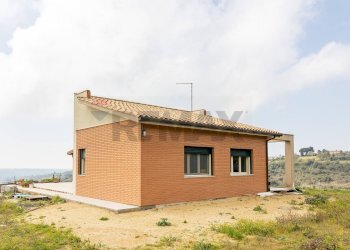 Casa all\'aperto - Villa Via Rosario Pitrelli
 
86, Caltagirone - foto 38