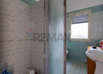 Bagno - Villa Via Rosario Pitrelli
 
86, Caltagirone - foto 47