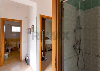 Bagno - Villa Via Rosario Pitrelli
 
86, Caltagirone - foto 48