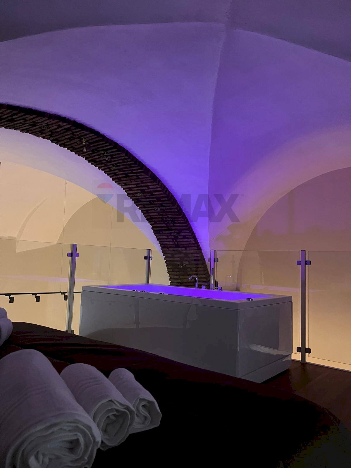 Terrazza - Casa indipendente Via Porcellana
 
18, Acireale - foto 1