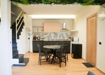 Sala da pranzo - Casa indipendente Via Porcellana
 
18, Acireale - foto 4