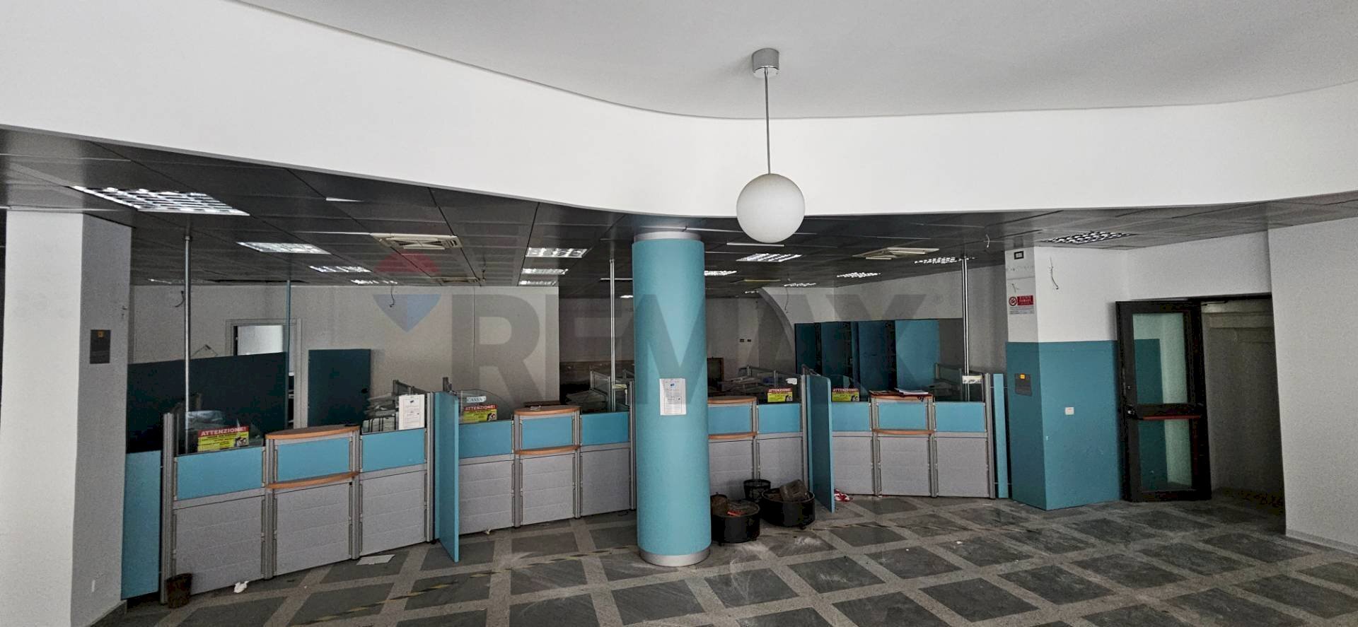 Palestra - Locale Commerciale Via XXVII Luglio
 
38, Messina - foto 1