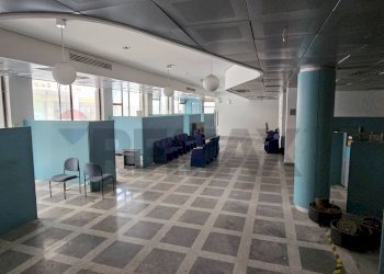 Non correlato - Locale Commerciale Via XXVII Luglio
 
38, Messina - foto 2