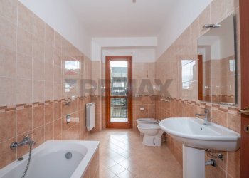 Bagno - Appartamento Via Salvatore Carnevale
 
3, Caltagirone - foto 10