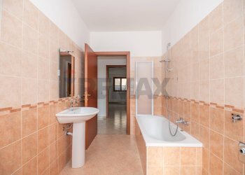 Bagno - Appartamento Via Salvatore Carnevale
 
3, Caltagirone - foto 13