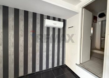 Dettagli - Shop Piazza Stella Aragona
 
2, Belpasso - photo 4