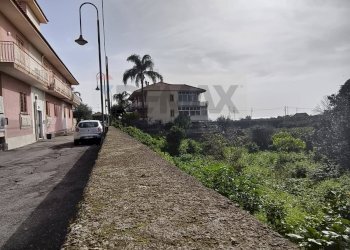 Edificio all\'aperto - Terreno edificabile Via Trento
snc, Acireale - foto 1