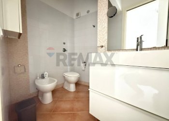 Bagno - Bilocale Via delle Azalee
 
3, Trapani - foto 11