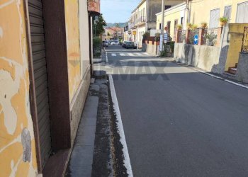 Edificio all\'aperto - Locale Commerciale Via Provinciale per Riposto
 
80, Acireale - foto 4