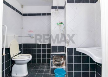 Bagno - Shop Via Etnea
 
295, Catania - photo 12