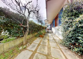 Casa all\'aperto - Trilocale Via Don Lazzeri
 
21, Viareggio - foto 33