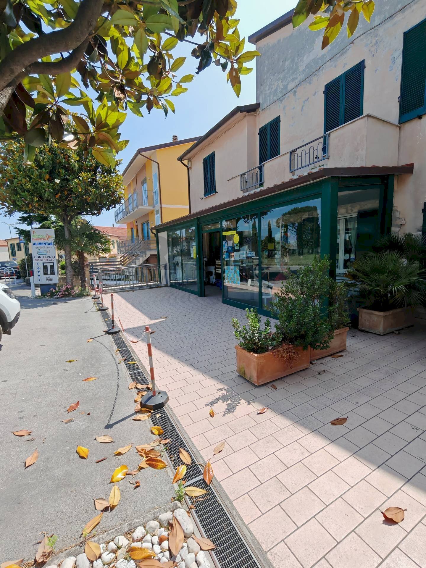 Edificio all\'aperto - Attività Commerciale Recanati - foto 2