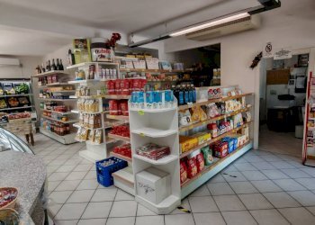 Dispensa di stoccaggio - Commercial Activity Recanati - photo 26