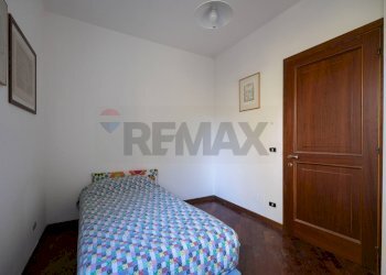 Camera / camera da letto - Apartment Via Delle Ville
 
5, Falconara Marittima - photo 26