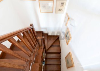 Scale - Apartment Via Delle Ville
 
5, Falconara Marittima - photo 33