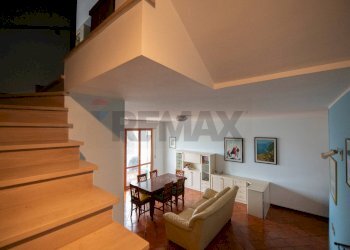 Scale - Villa a Schiera via dei gelsomini
 
39, Montemarciano - foto 43
