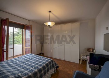 Camera / camera da letto - Villa a Schiera via dei gelsomini
 
39, Montemarciano - foto 45