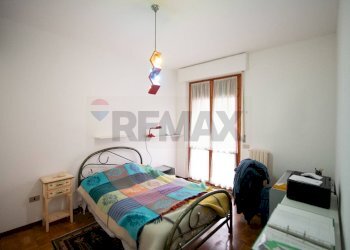 Camera / camera da letto - Villa a Schiera via dei gelsomini
 
39, Montemarciano - foto 54
