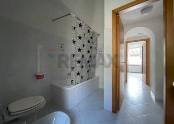 Bagno - Quadrilocale Corso Mazzini
 
14, Arcevia - foto 26