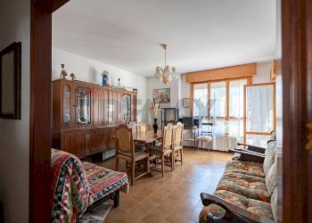 Sala da pranzo - Quadrilocale via gigli
 
27-29, Porto Recanati - foto 10