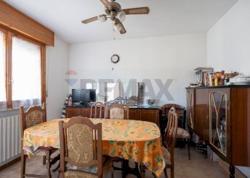 Sala da pranzo - Quadrilocale via gigli
 
27-29, Porto Recanati - foto 16