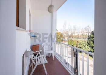 Balcone - Quadrilocale via gigli
 
27-29, Porto Recanati - foto 18