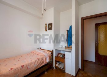 Camera / camera da letto - Quadrilocale via gigli
 
27-29, Porto Recanati - foto 22