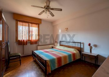 Camera / camera da letto - Quadrilocale via gigli
 
27-29, Porto Recanati - foto 31