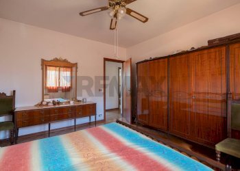 Camera / camera da letto - Quadrilocale via gigli
 
27-29, Porto Recanati - foto 33