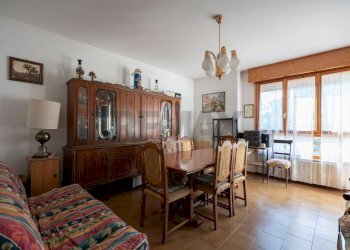 Sala da pranzo - Quadrilocale via gigli
 
27-29, Porto Recanati - foto 36