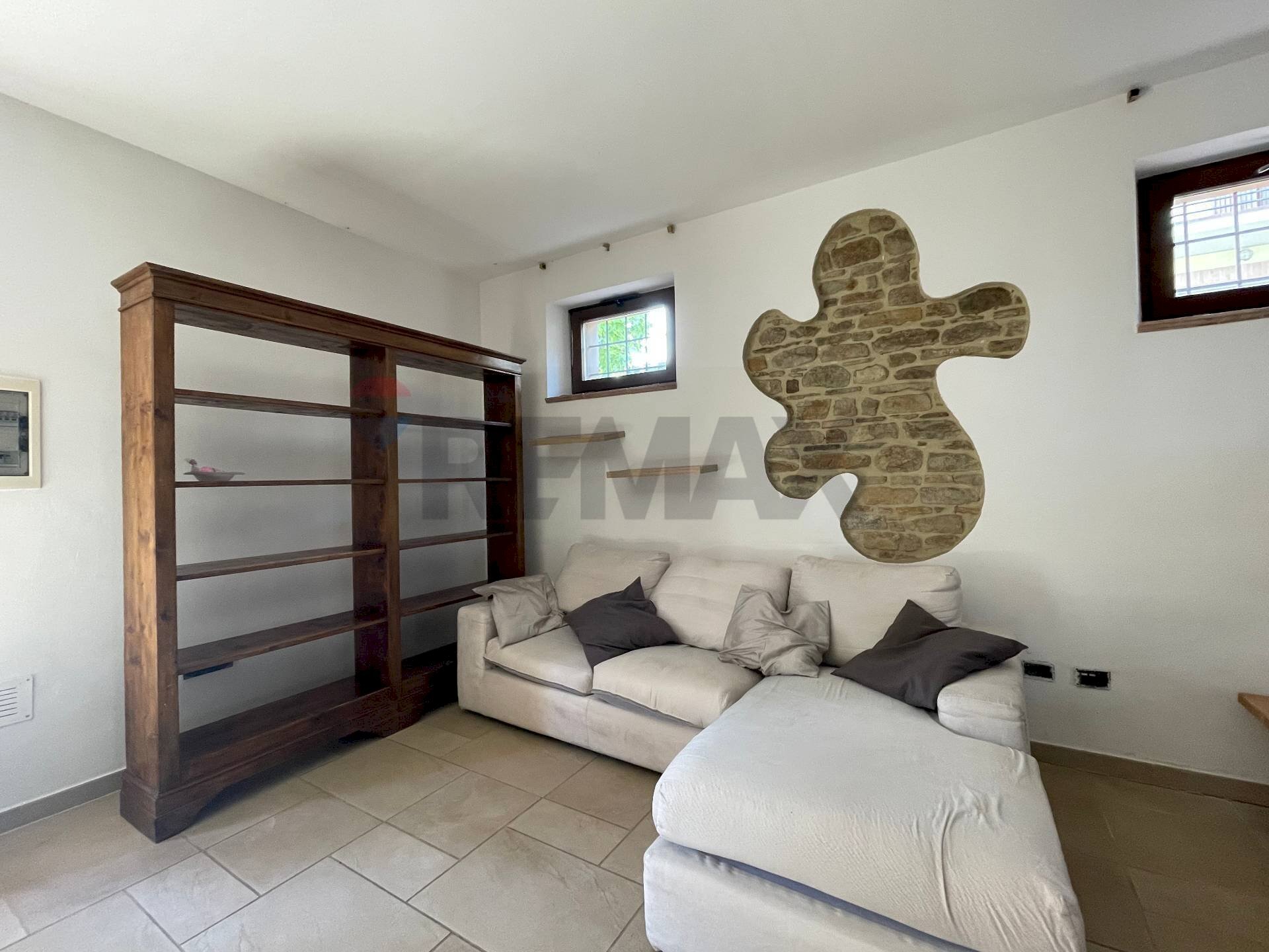 Soggiorno - Casa semi indipendente Frazione Castiglioni Via Moscatelli
80/b, Arcevia - foto 2