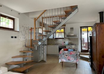 Scale - Casa semi indipendente Frazione Castiglioni Via Moscatelli
 
80/b, Arcevia - foto 4