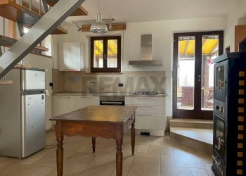 Cucina - Semi-detached house Frazione Castiglioni Via Moscatelli
 
80/b, Arcevia - photo 8
