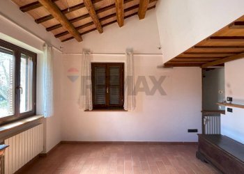 Stanza vuota - Semi-detached house Frazione Castiglioni Via Moscatelli
 
80/b, Arcevia - photo 31