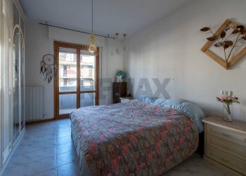 Camera / camera da letto - Trilocale via Dante Alighieri
 
24, Castelplanio - foto 12