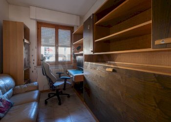 Camera / camera da letto - Trilocale via Dante Alighieri
 
24, Castelplanio - foto 16