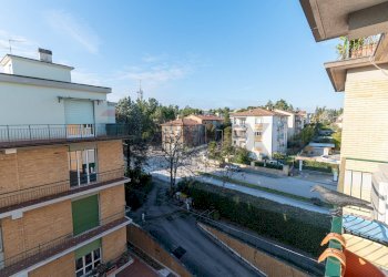 Edificio all\'aperto - Appartamento Via Raffaello Sanzio
 
52, Jesi - foto 23