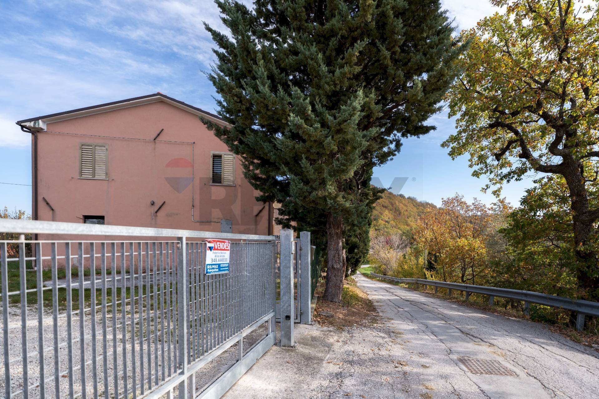 Casa all\'aperto - Semi-detached house Contrada Forchiusa
 
80, Serra San Quirico - photo 1