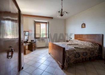 Camera / camera da letto - Casa semi indipendente Contrada Forchiusa
 
80, Serra San Quirico - foto 13
