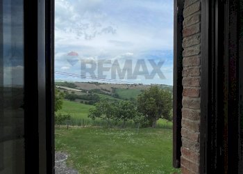 Balcone - Casa semi indipendente Frazione Castiglioni Via Moscatelli
 
80, Arcevia - foto 28