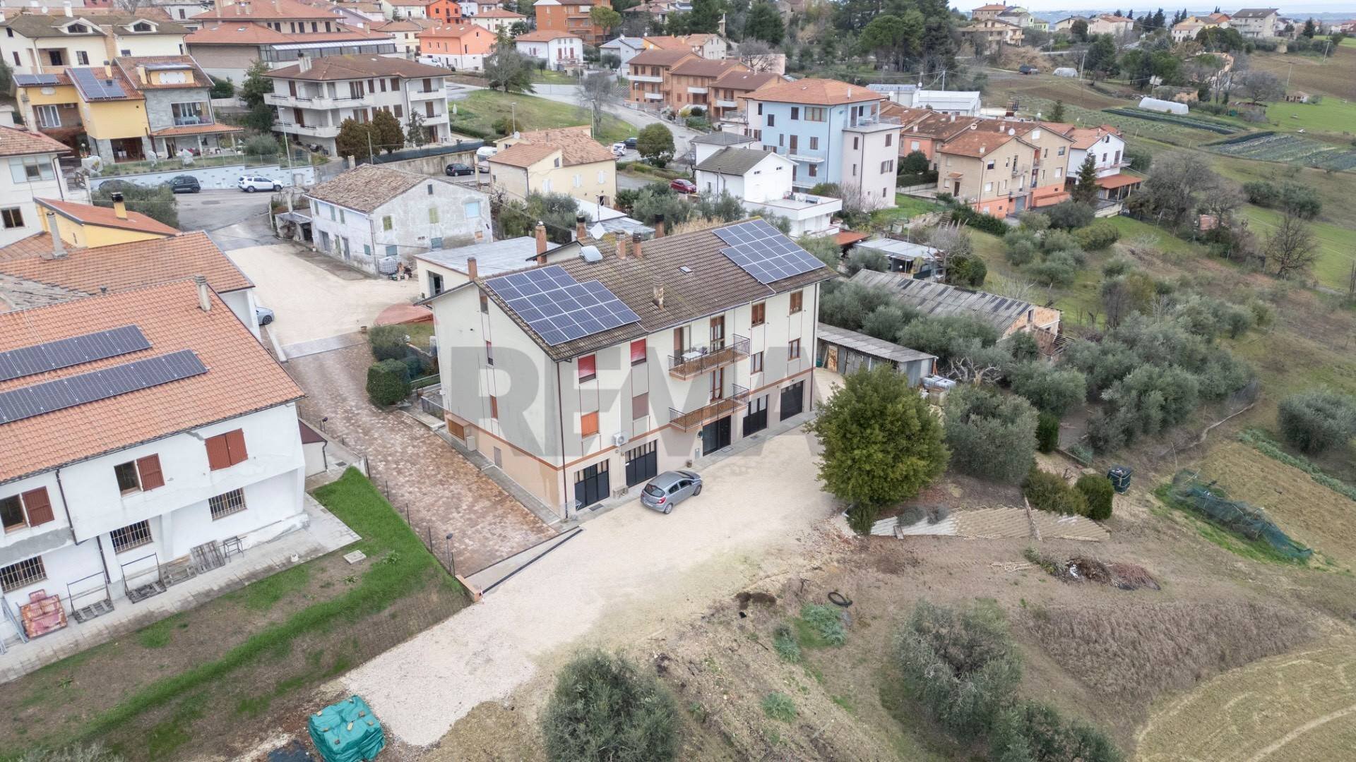 Edificio all\'aperto - Apartment via salvo d'acquisto
 
22, Santa Maria Nuova - photo 2