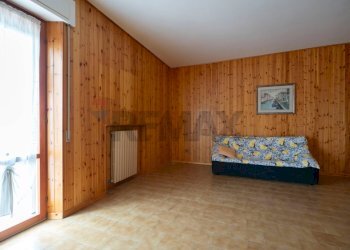 Soggiorno - Appartamento via salvo d'acquisto
 
22, Santa Maria Nuova - foto 18