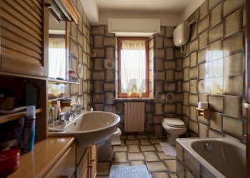 Bagno - Appartamento via salvo d'acquisto
 
22, Santa Maria Nuova - foto 31