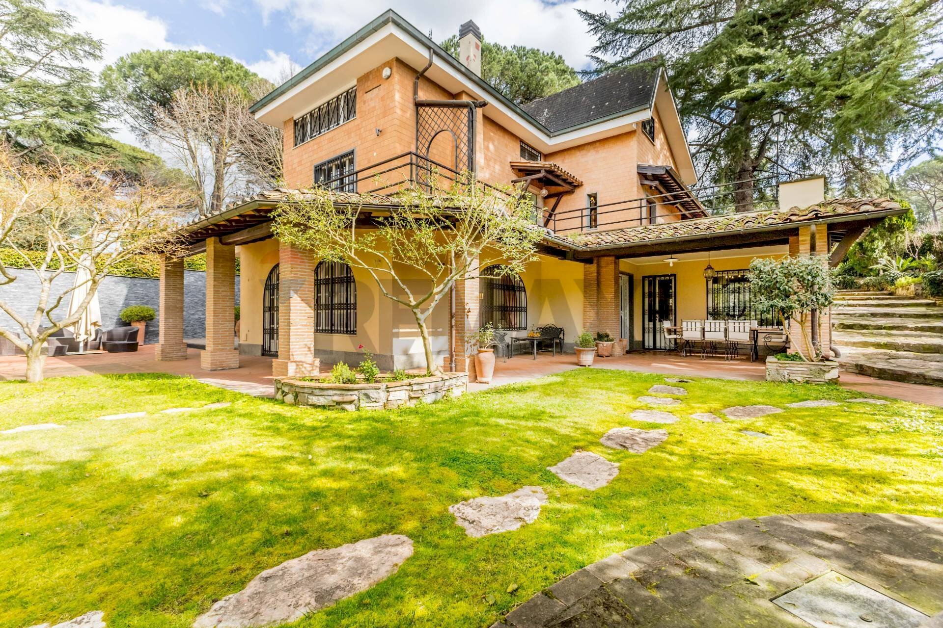 Casa all\'aperto - Villa Via Del Monte Di Casa
 
65, Roma - foto 1