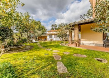 Giardino - Villa Via Del Monte Di Casa
65, Roma - foto 2