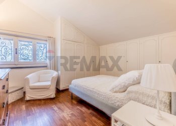 Camera / camera da letto - Villa Via Del Monte Di Casa
65, Roma - foto 37