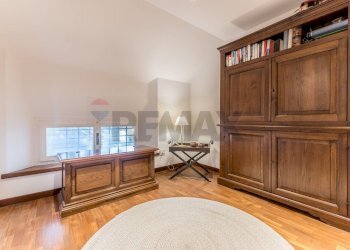 Camera / camera da letto - Villa Via Del Monte Di Casa
65, Roma - foto 40