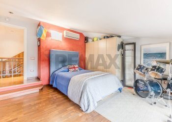 Camera / camera da letto - Villa Via Del Monte Di Casa
65, Roma - foto 42