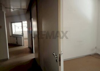 Hall / corridoio - Quadrilocale Perugia - foto 35